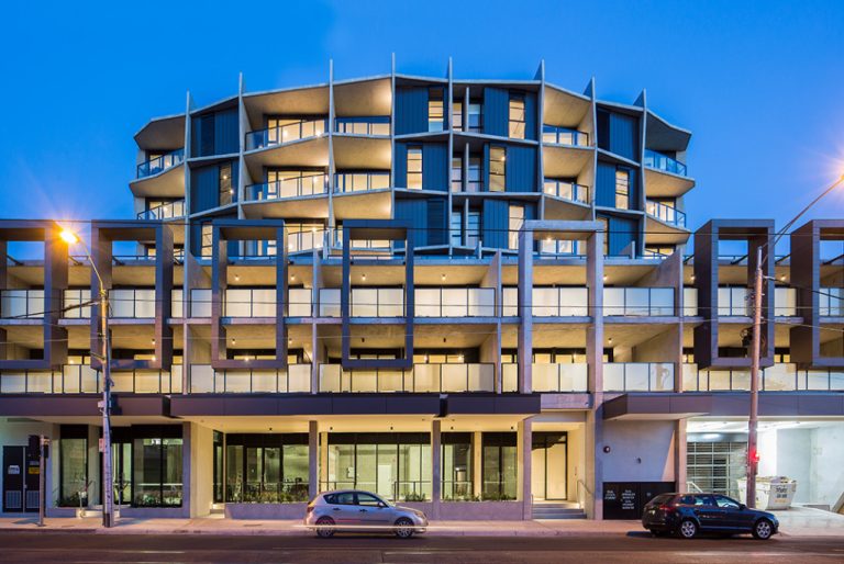 Hive, Thornbury