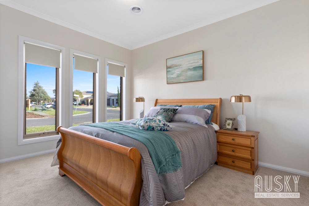 1 Victoria Street, Truganina VIC 3029 — photo 8