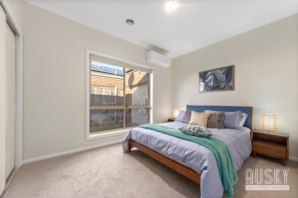 1 Victoria Street, Truganina VIC 3029 — photo 15