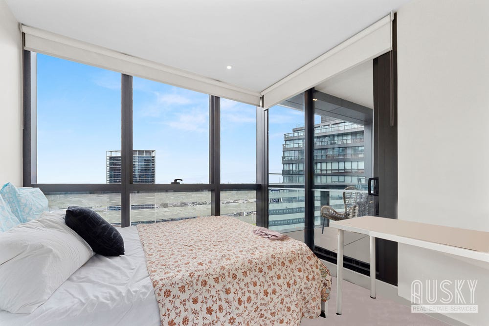 1907N/883 Collins Street, Docklands VIC 3008 — photo 5