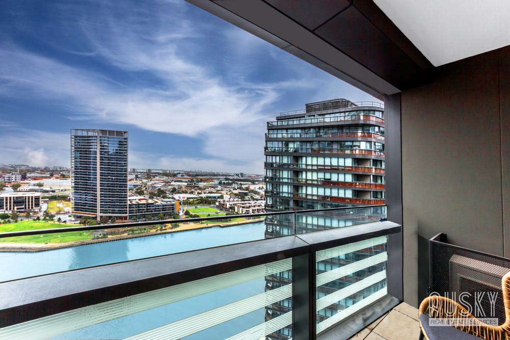 1907N/883 Collins Street, Docklands VIC 3008 — photo 9