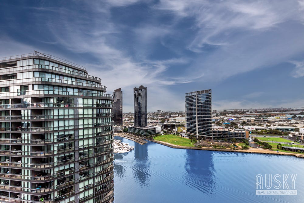 1907N/883 Collins Street, Docklands VIC 3008