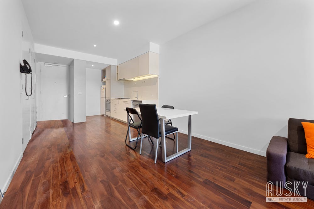 240/660 Blackburn Road, Notting Hill VIC 3168 — photo 3