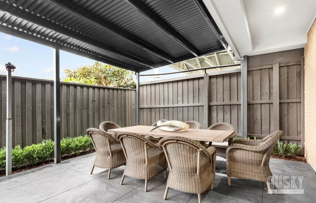2A Gwenda Avenue, Canterbury VIC 3126 — photo 12