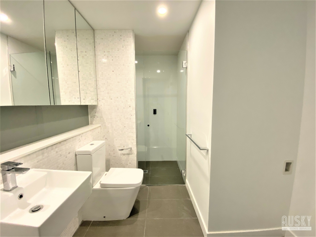 1307E/6 Tannery Walk, Footscray VIC 3011 — photo 2
