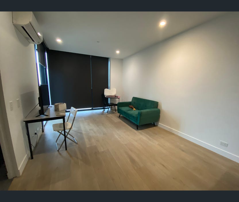 4117/160 Victoria Street, Carlton VIC 3053