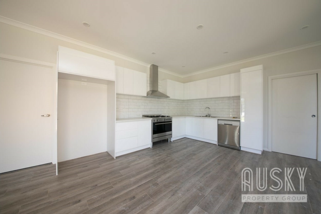 1/1404 North Road, Clayton, Vic 3168 — photo 2