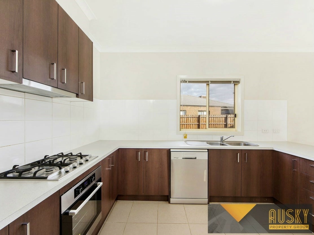 36 Powlett Street, Werribee, Vic 3030 — photo 6