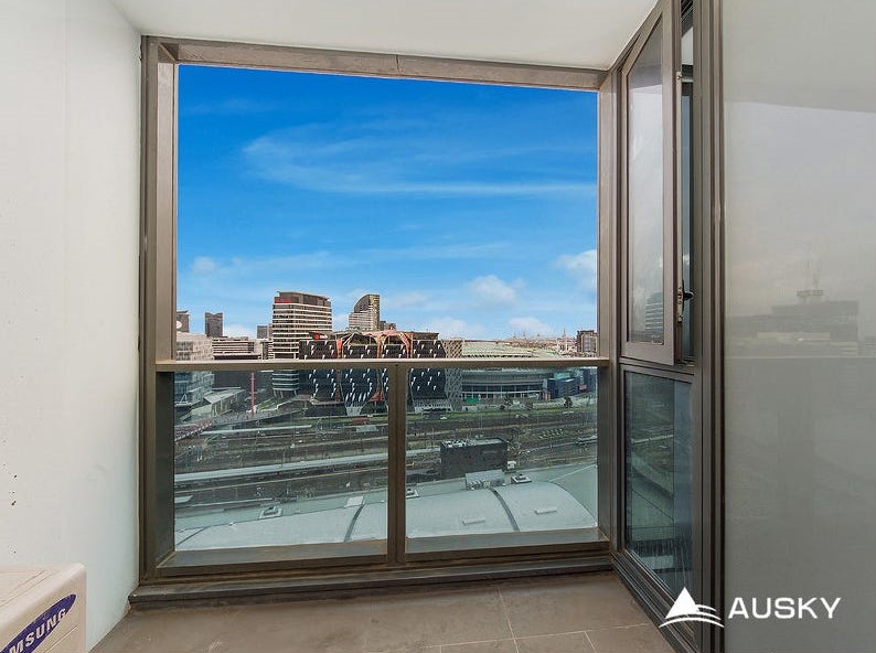 2114/220 Spencer Street, Melbourne, Vic 3000 — photo 4