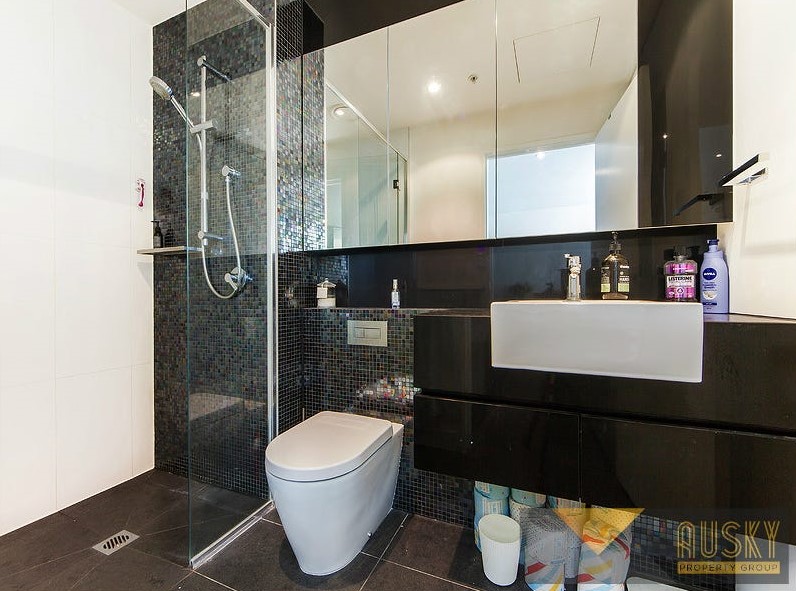 2310/241 Harbour Esplanade, Docklands, Vic 3008 — photo 5