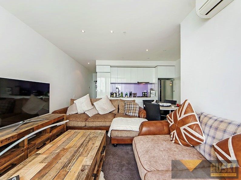 1210/241 Harbour Esplanade, Docklands, Vic 3008 — photo 2