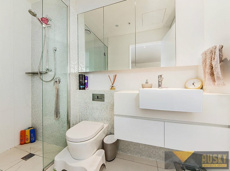 1210/241 Harbour Esplanade, Docklands, Vic 3008 — photo 6