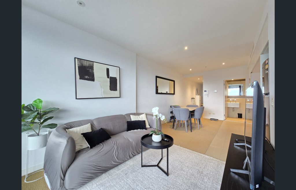 2311/555 Swanston Street, Carlton, Vic 3053
