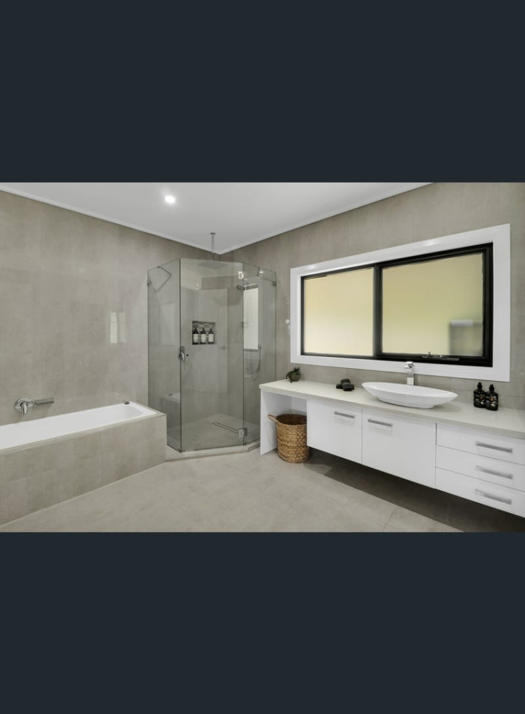 17 Ford Drive, Mansfield VIC 3722 — photo 10