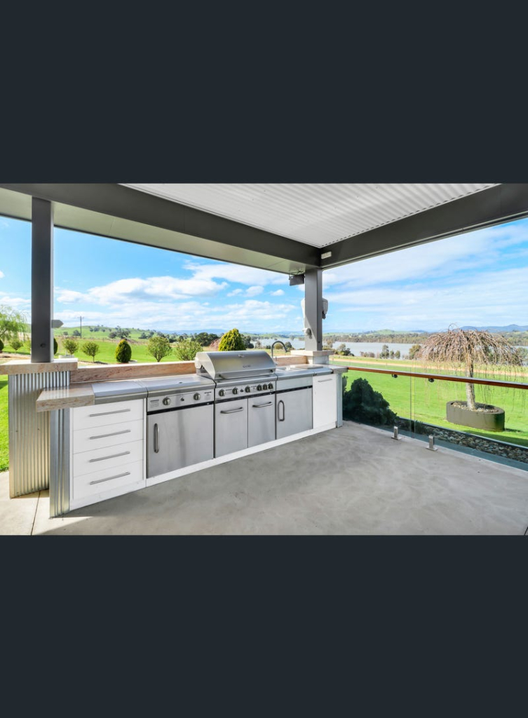17 Ford Drive, Mansfield VIC 3722 — photo 13