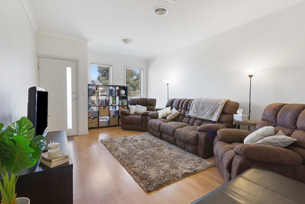 2/62 Westmeadows Lane, Truganina, Vic 3029 — photo 13