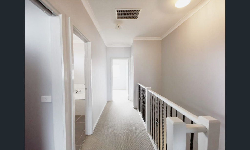 1/36 Thompson Street, Clayton VIC 3168 — photo 9