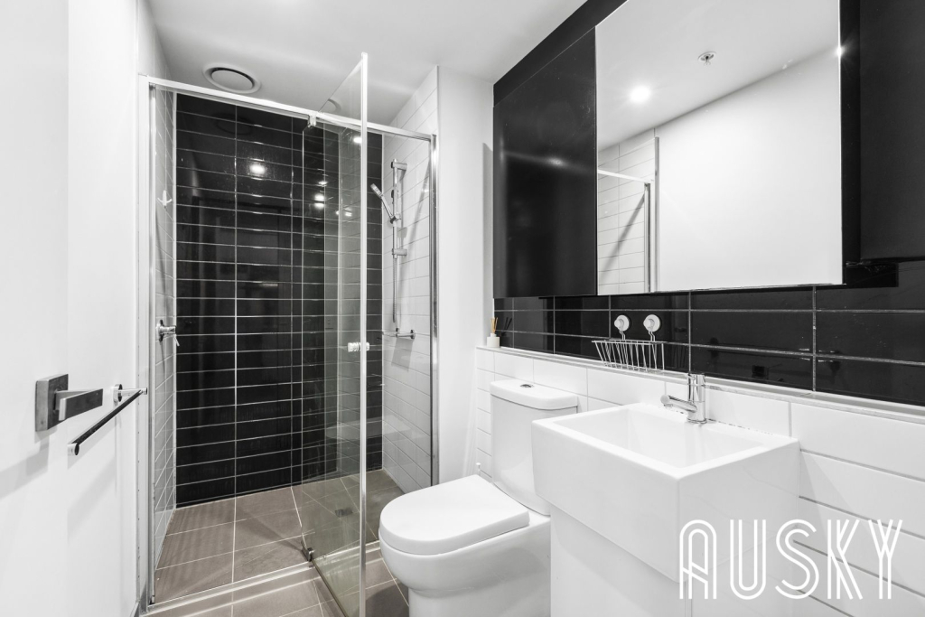2110/80 A’Beckett Street, Melbourne, Vic 3000 — photo 8