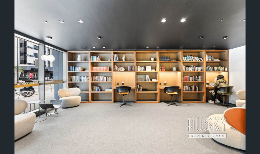 2211E/888 Collins Street, Docklands VIC 3008 — photo 4