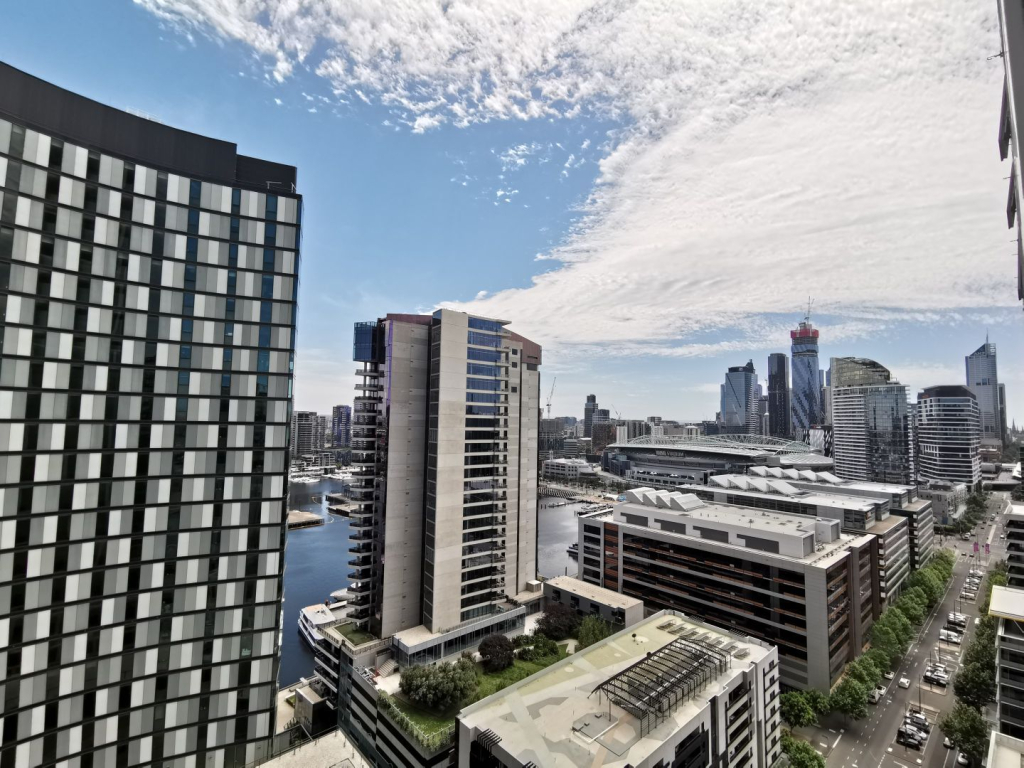 2211E/888 Collins Street, Docklands VIC 3008 — photo 8