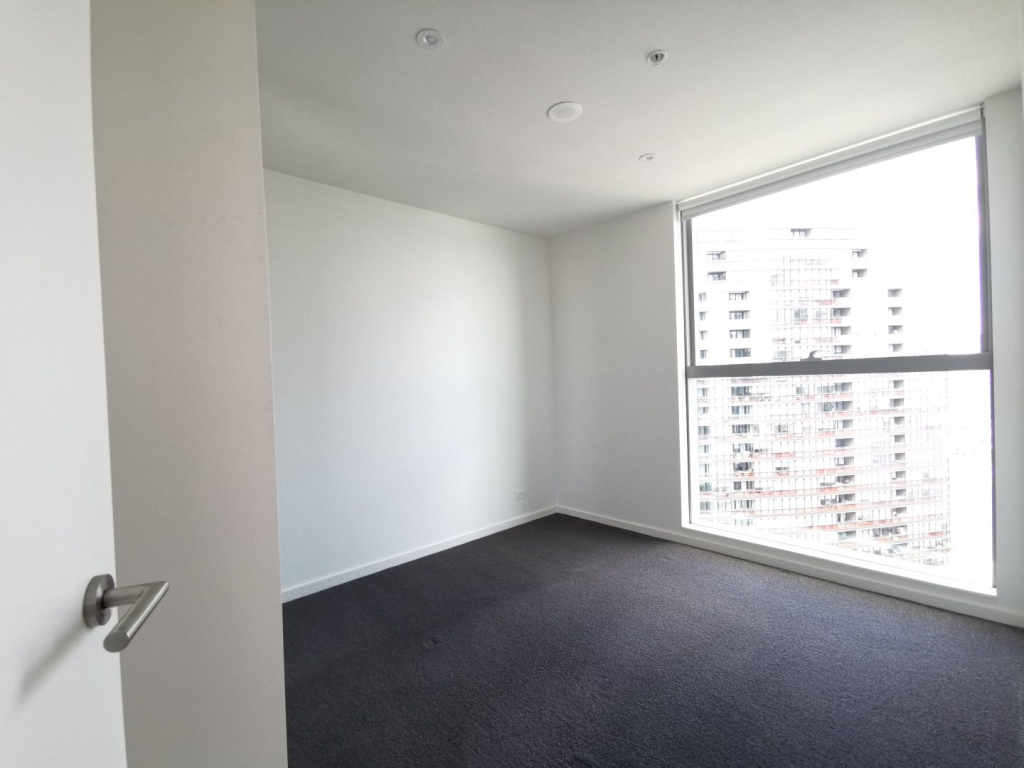 2211E/888 Collins Street, Docklands VIC 3008 — photo 12