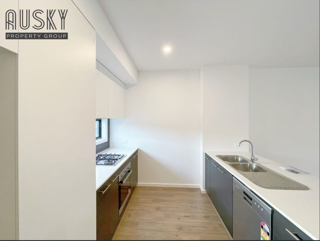 9 Kinsfolk Circuit, Doveton VIC 3177 — photo 4