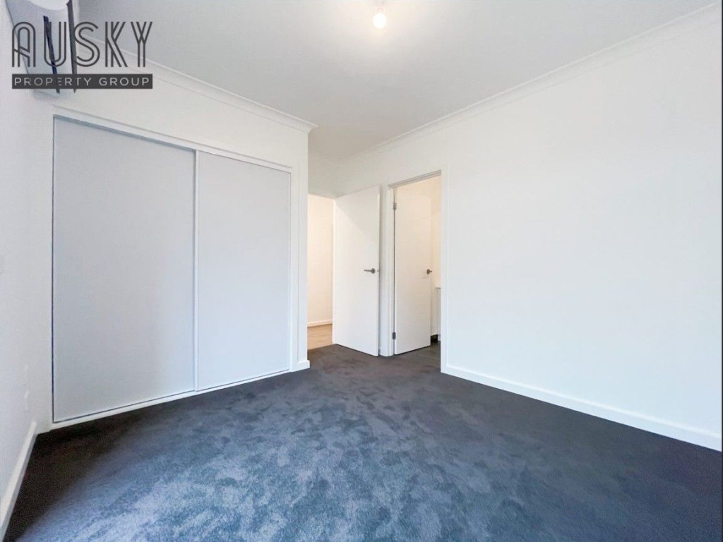 9 Kinsfolk Circuit, Doveton VIC 3177 — photo 10