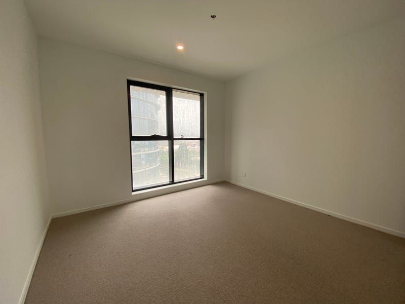 410E/1 Hallenstein Street, Footscray VIC 3011 — photo 6