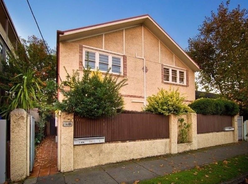 2/111 Chapel Street, St Kilda VIC 3182