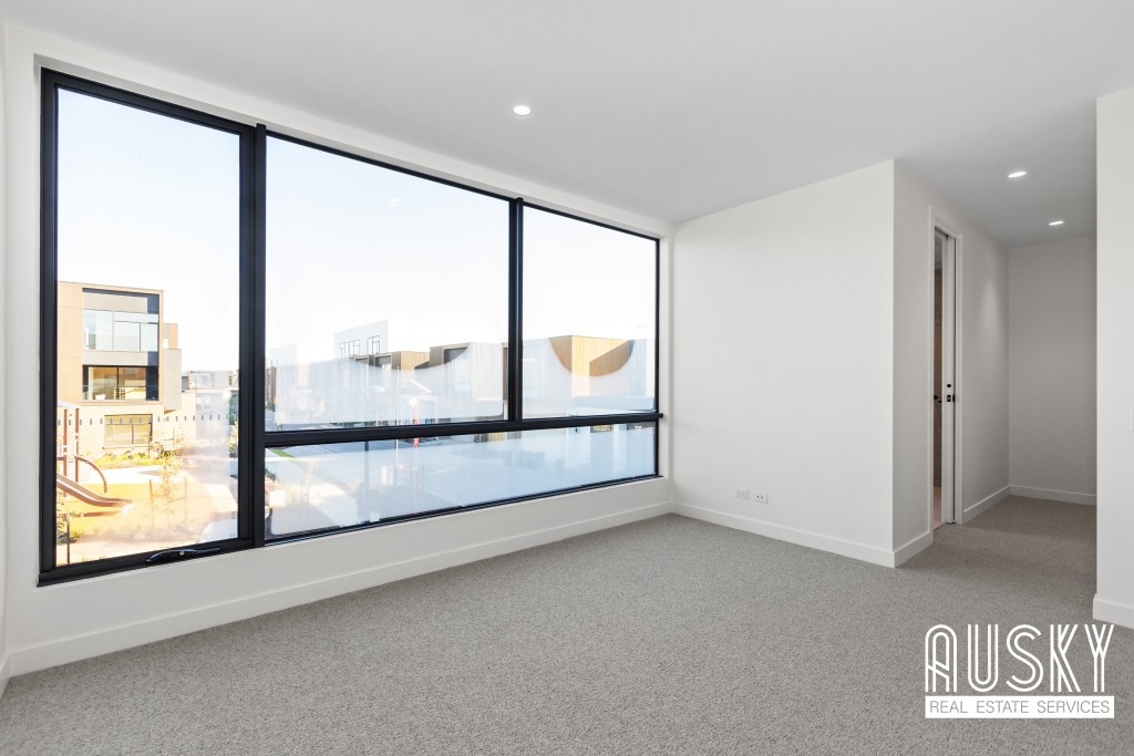 87 Jasmine Circuit, Glen Waverley, VIC 3150 — photo 8