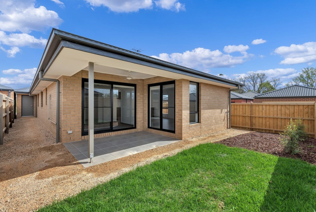 20 Taggerty Street, Werribee, VIC 3030 — photo 7