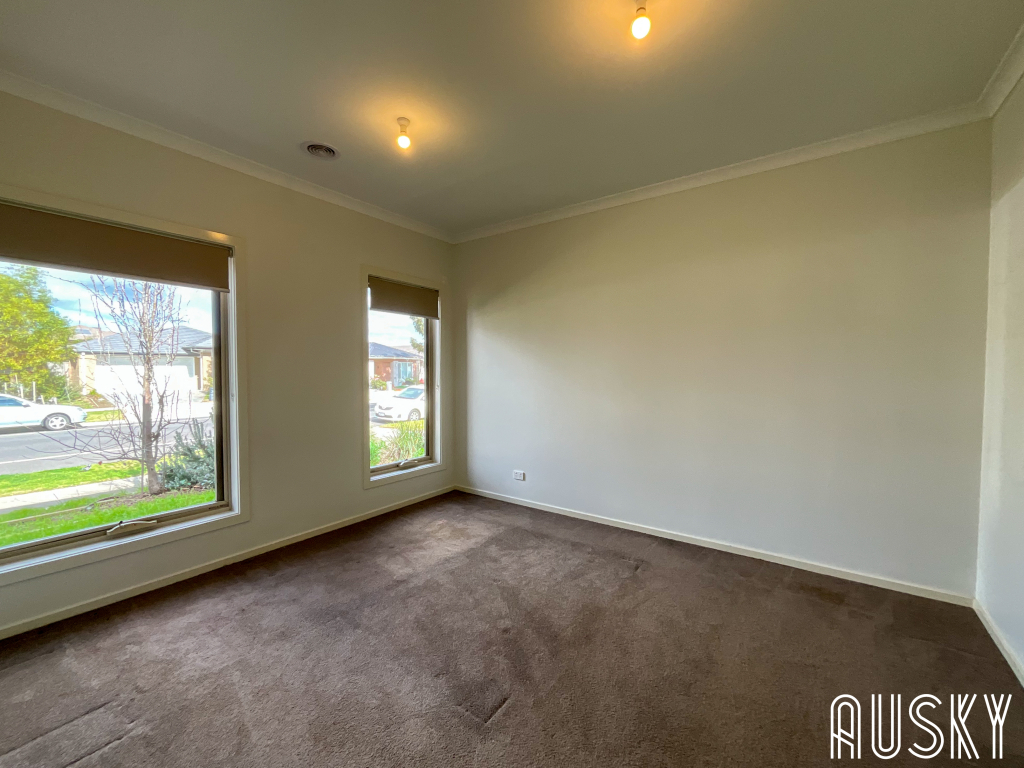 76 Wagner Drive, Werribee, VIC 3030 | Ausky Property Group — photo 3