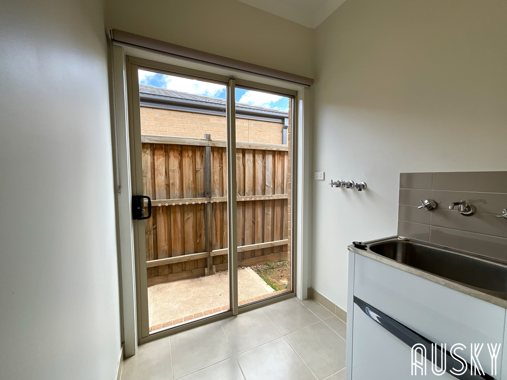 76 Wagner Drive, Werribee, VIC 3030 | Ausky Property Group — photo 11