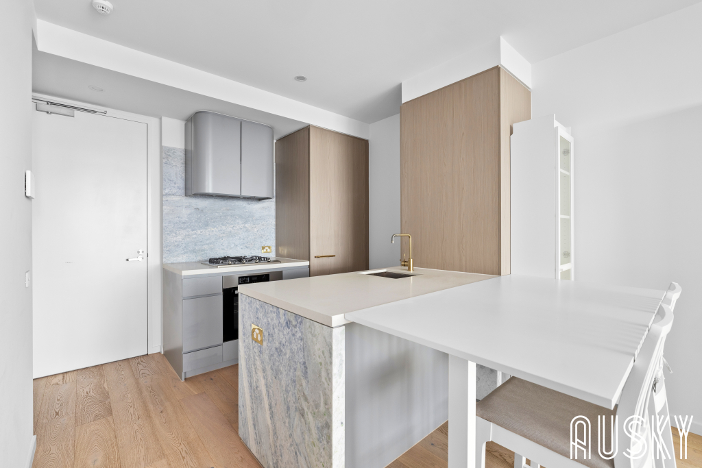 511/2 Snedden Drive, Glen Waverley, Vic 3150 — photo 2