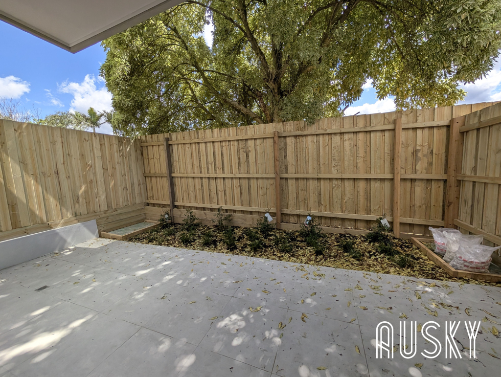 2 Saxon Street, Doncaster VIC 3108 — photo 16