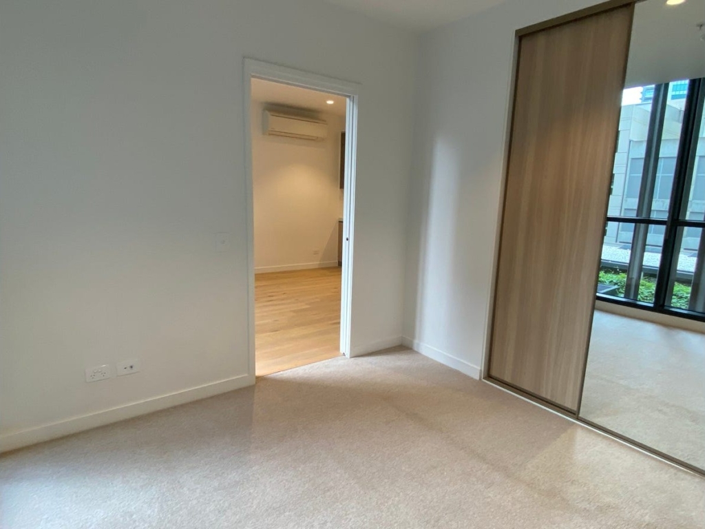 717/25 Coventry Street, Southbank, VIC 3006 — photo 4