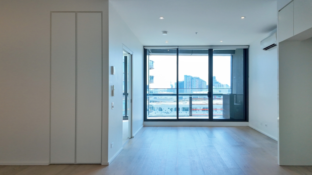 1509S/883 Collins Street, Docklands, VIC 3008 — photo 2