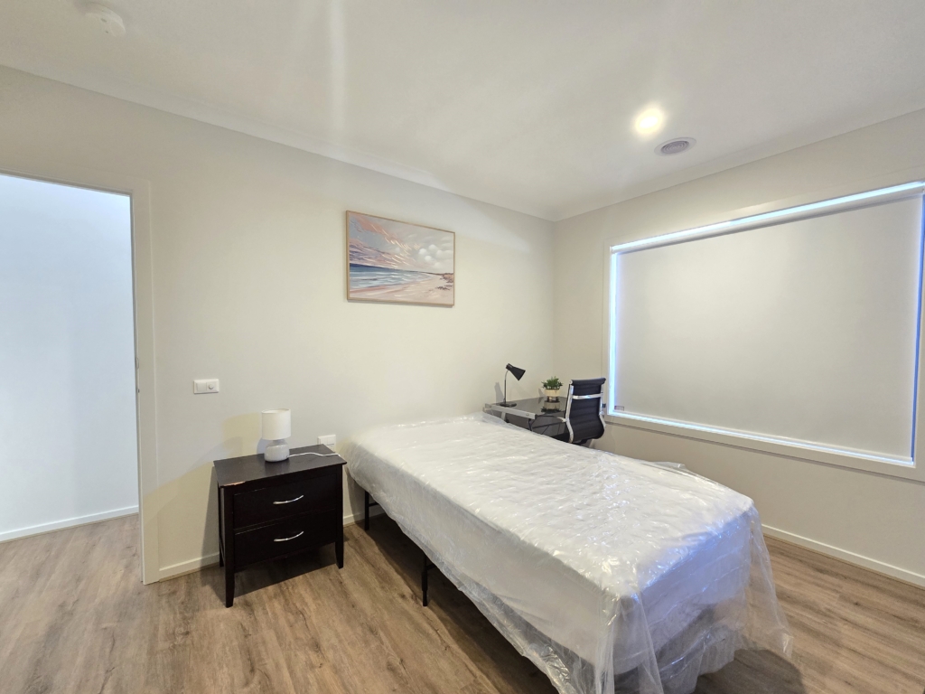 25 LEEWARD DRIVE, TARNEIT VIC 3029 — photo 6