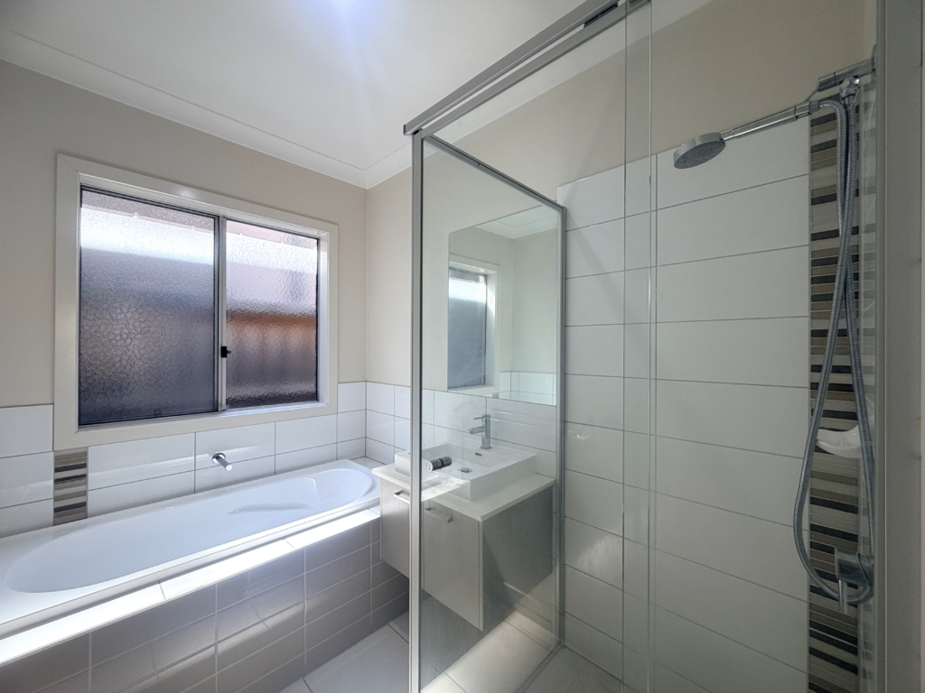 9 ASHWELL AVENUE, WILLIAMS LANDING VIC 3027 — photo 10