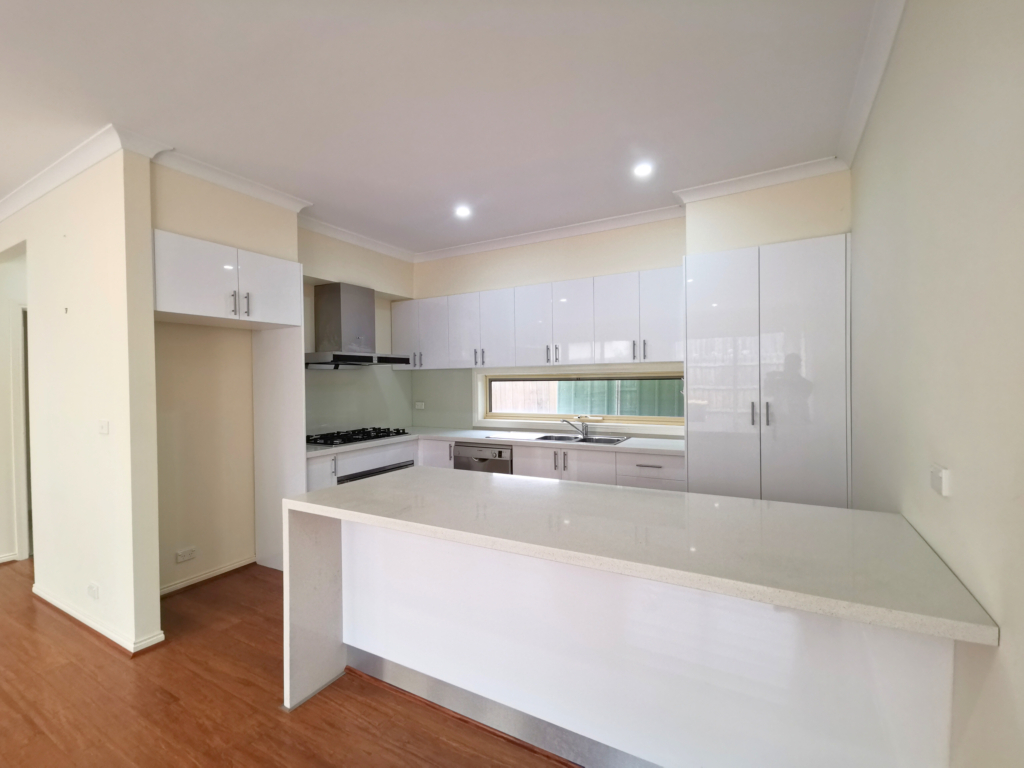 1/28 Chivers Avenue, Glen Waverley, VIC 3150 — photo 3