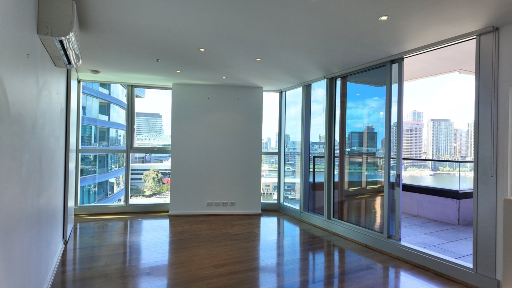 1305/231 Harbour Esplanade, Docklands, VIC 3008 — photo 3