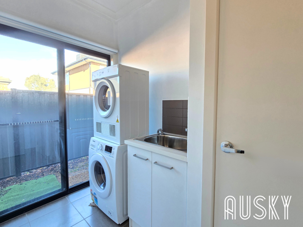 35 Terrene Terrace, Point Cook, Vic 3030 — photo 8
