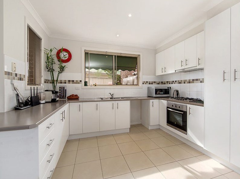 1/118 Royal Pde, Reservoir, Vic 3073 — photo 5