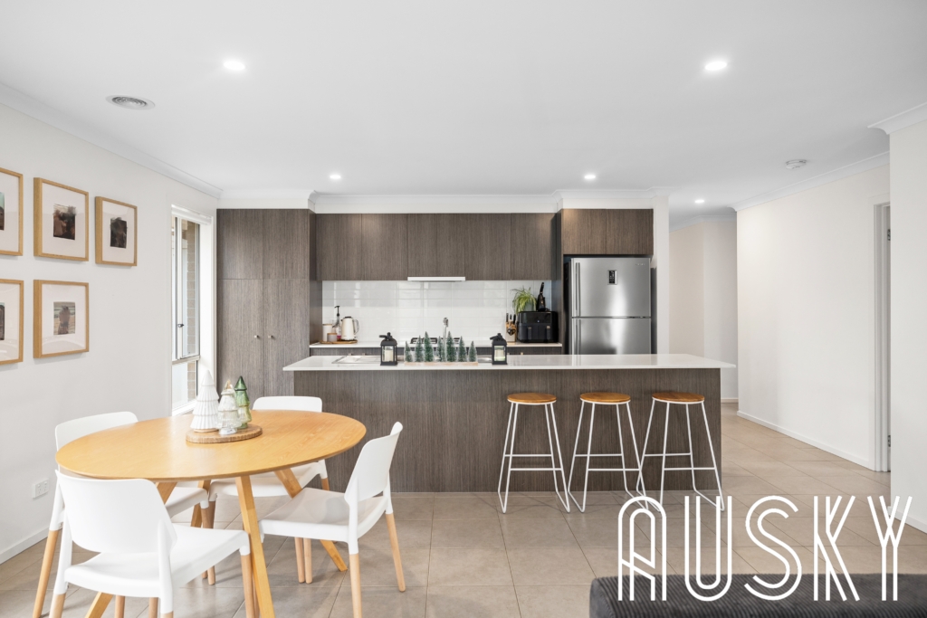 16 Chancery Road, Werribee, VIC 3030 — photo 5