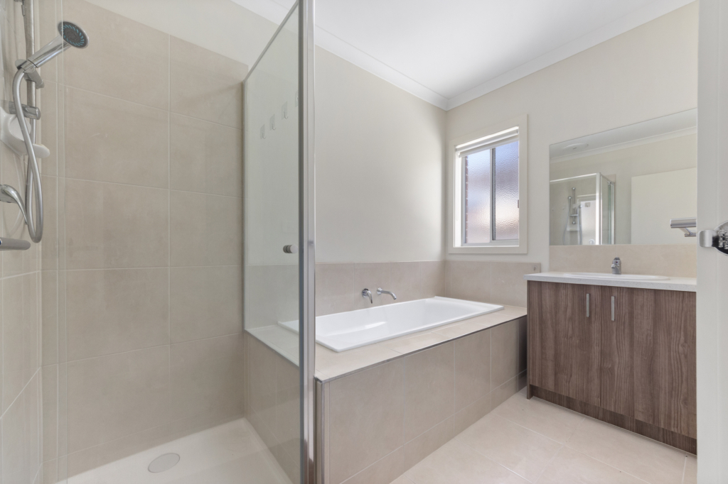 141 Citybay Drive, Point Cook, VIC 3030 — photo 11