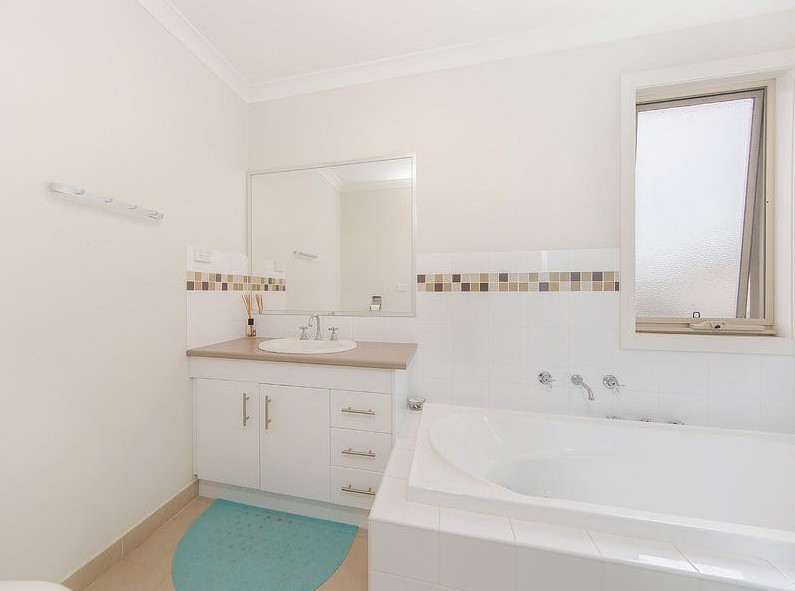 1/118 Royal Pde, Reservoir, Vic 3073 — photo 9