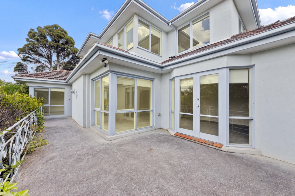 64 Greythorn Road, Balwyn North, VIC 3104