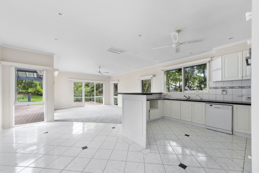 64 Greythorn Road, Balwyn North, VIC 3104 — photo 7
