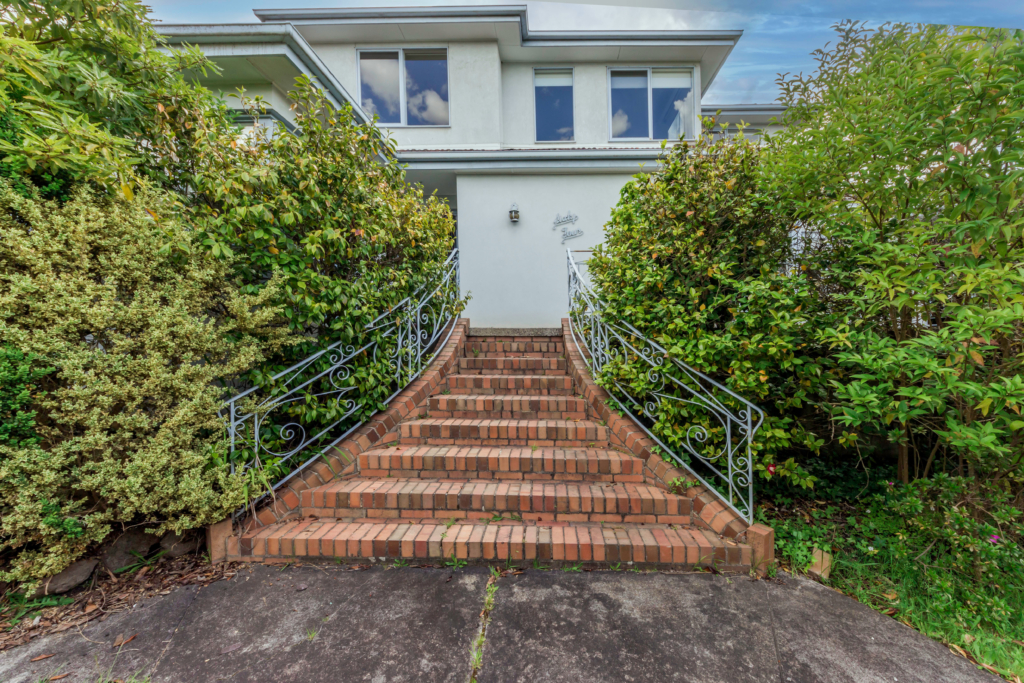 64 Greythorn Road, Balwyn North, VIC 3104 — photo 22