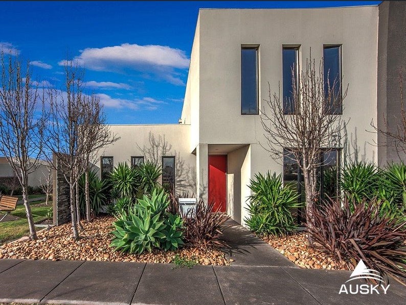 88 Signature Boulevard, Sanctuary Lakes, Vic 3030